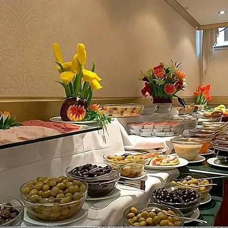 Aruna Boutique Hotel
