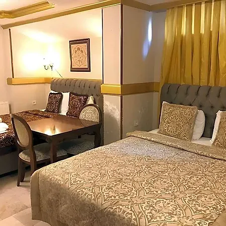 Aruna Boutique 4*