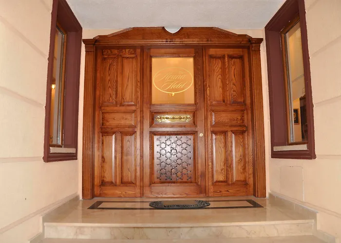 Aruna Boutique Hotel 4*