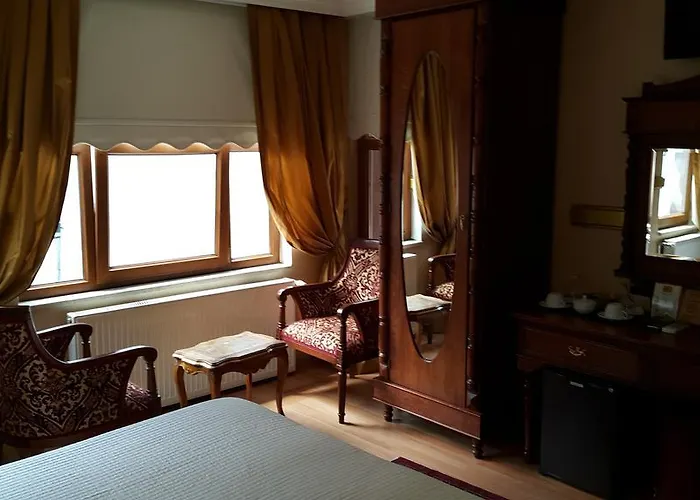 Aruna Boutique Hotel 4*