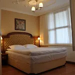 Aruna Boutique Hotel 4*