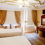 Aruna Boutique Hotel